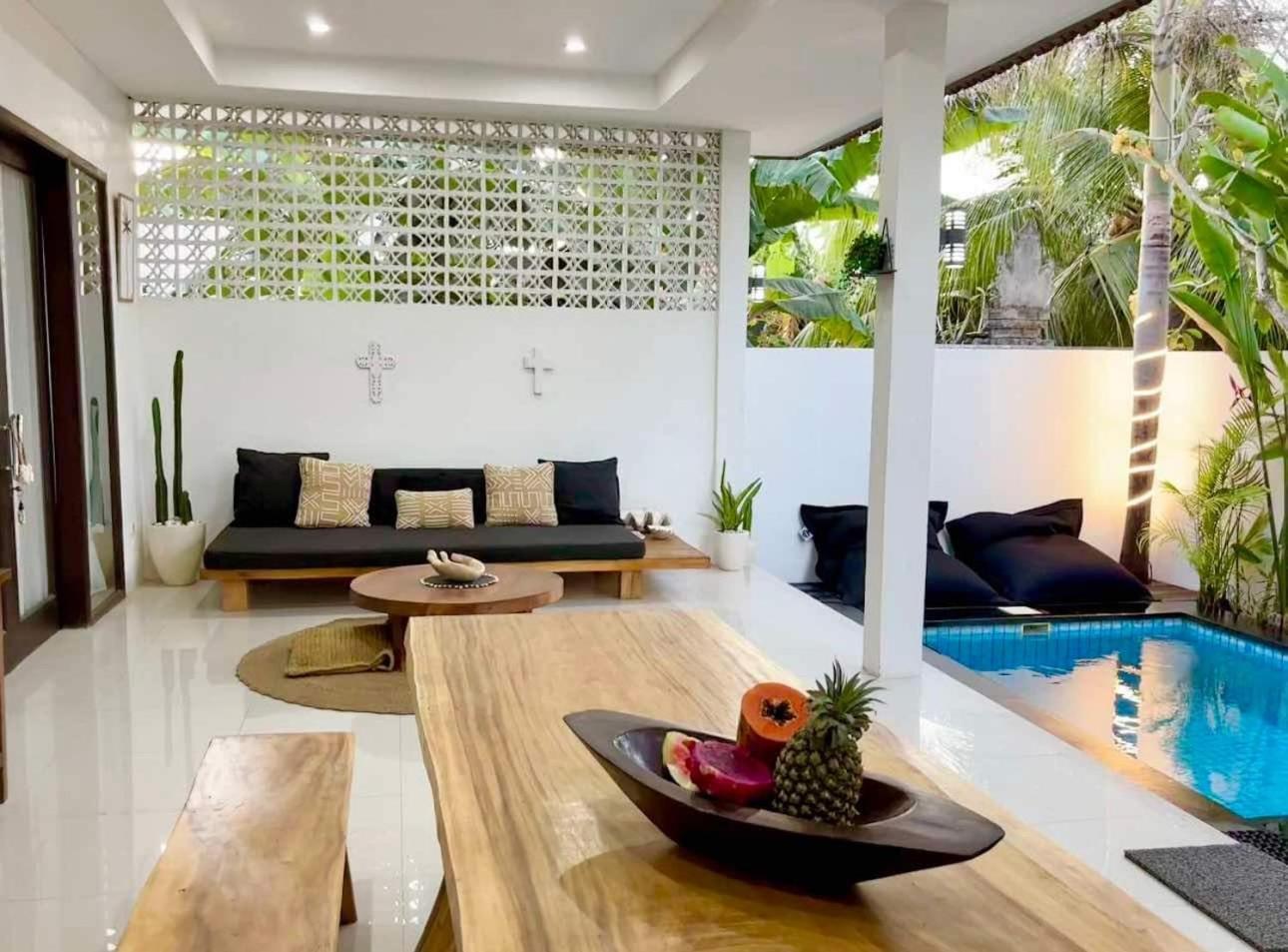 The Captains Villa Lembongan Extérieur photo